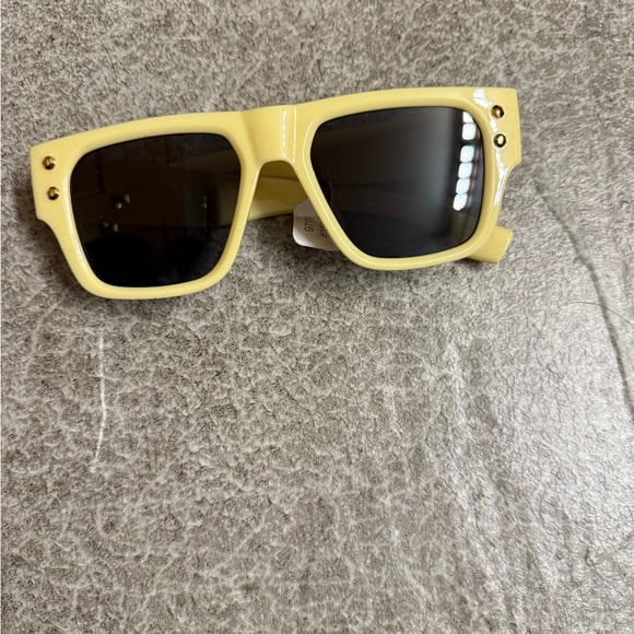 Free People Accessories - Free People yellow Sunglasses NWT!